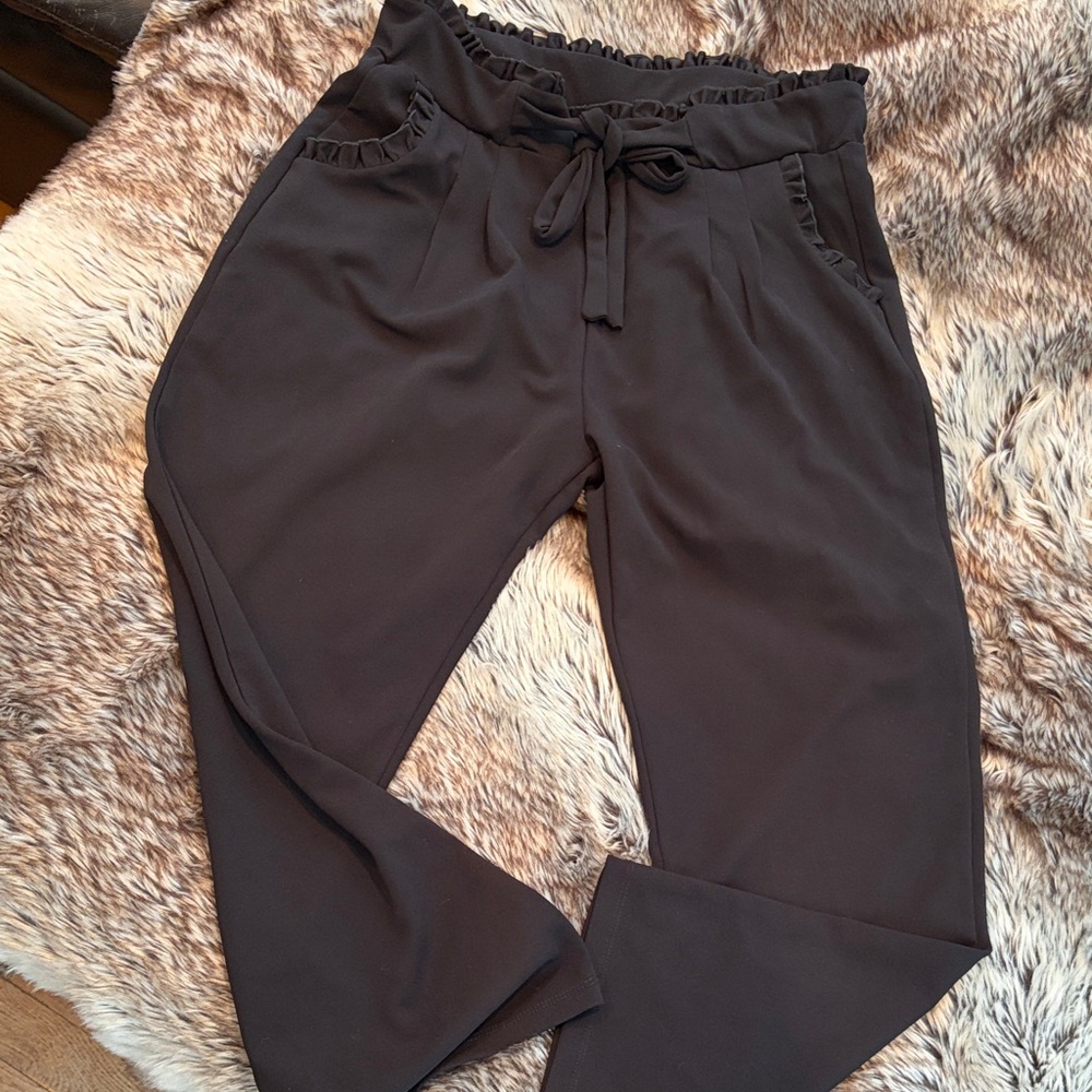 Adorable Olivia Rose Ruffled Black Women's Pants XL